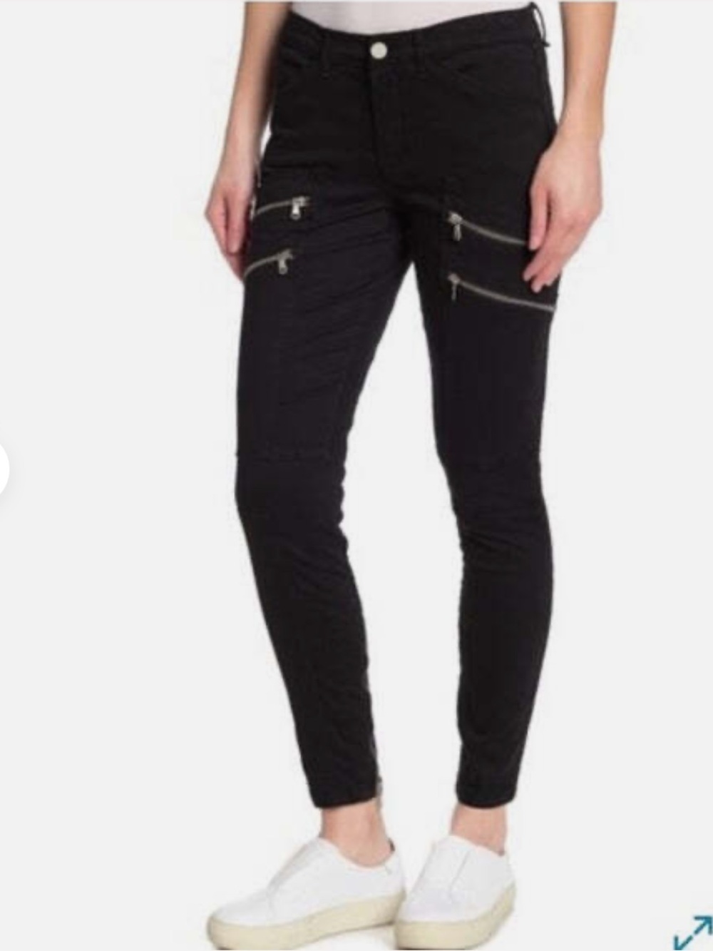 Blanc NYC Zippered Cargos in Black